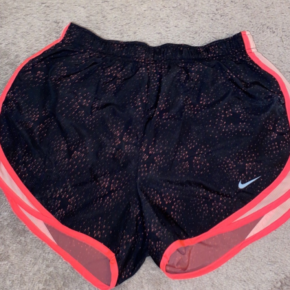 nike tempo running shorts